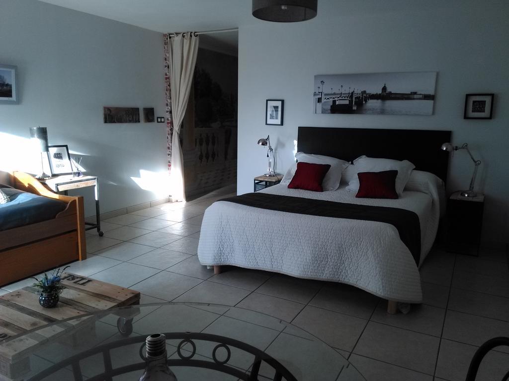 Villa Monplaisir Latrape Buitenkant foto